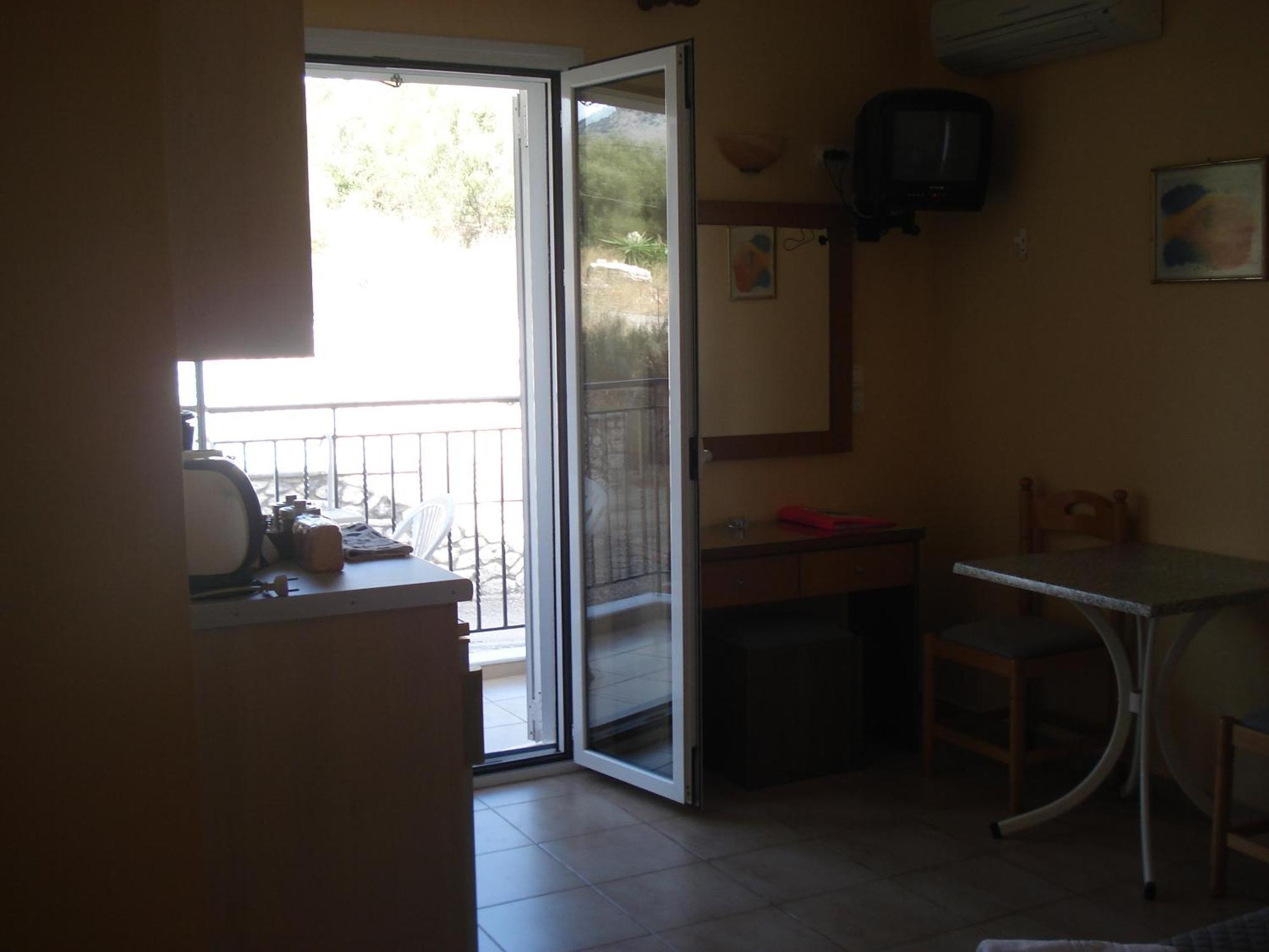 Mema'S Apartment Agia Efimia Exterior photo