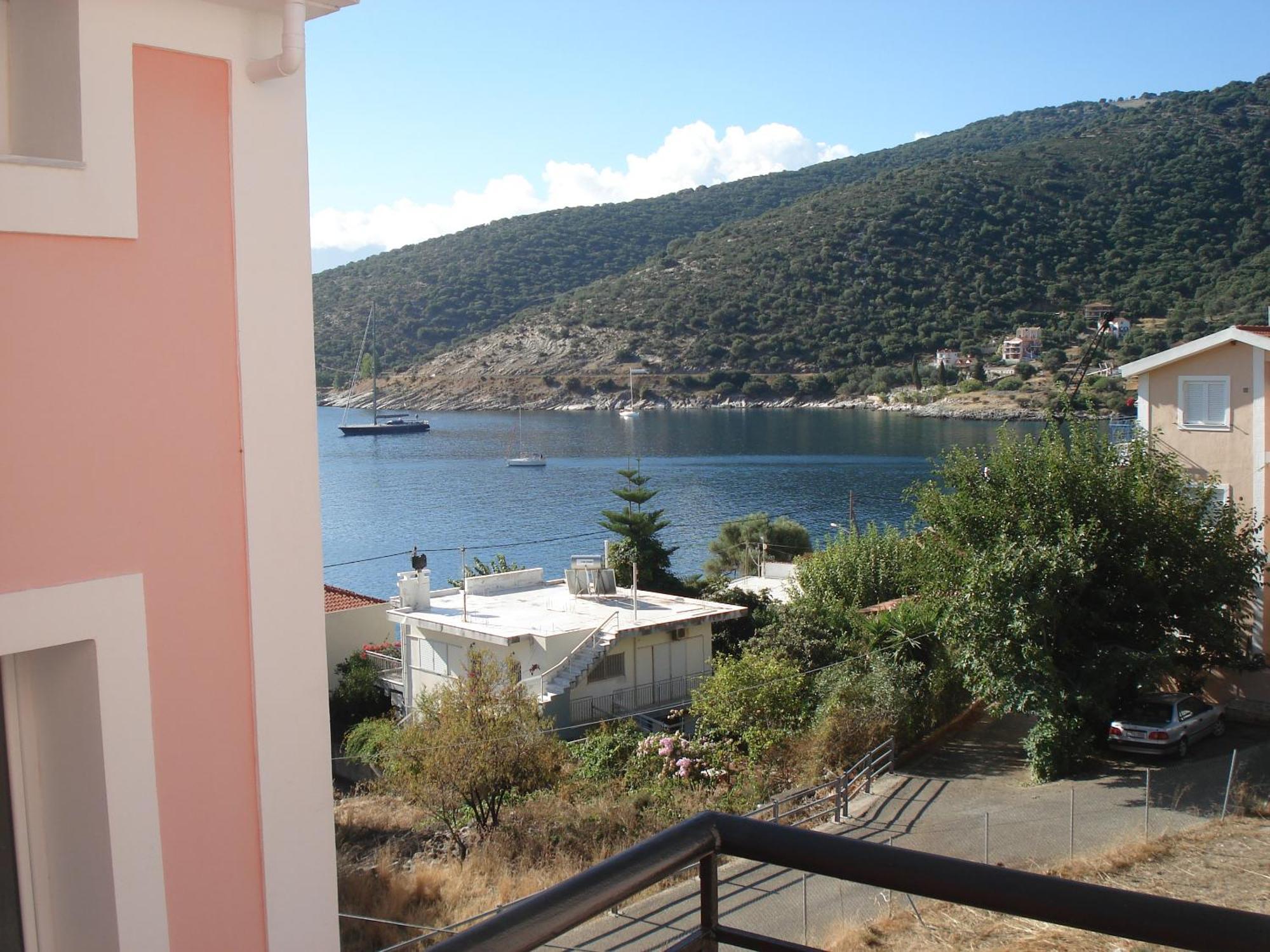 Mema'S Apartment Agia Efimia Room photo